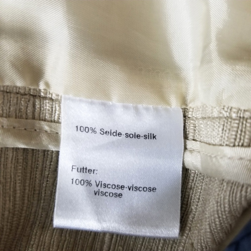 Akris Punto light tan silk 3 button side pockets blazer women's size 10 - Picture 5 of 9